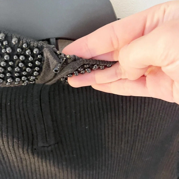 Le Gary Black Beaded Sweater Women's Medium Knit Mock Neck Long Sleeve Italy - Picture 9 of 9